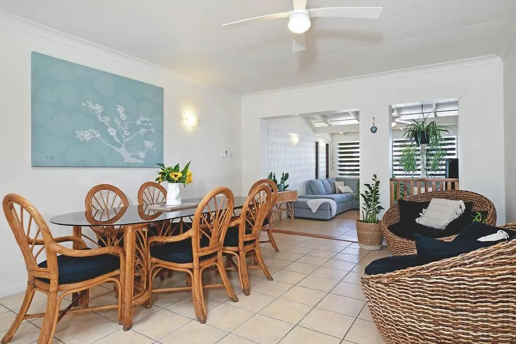 300M To Beach*Pets Allowed*Boho Beach Shack Maroochydore 0*,  Austrália